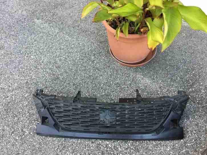 Seat Leon Original Frontgrill
