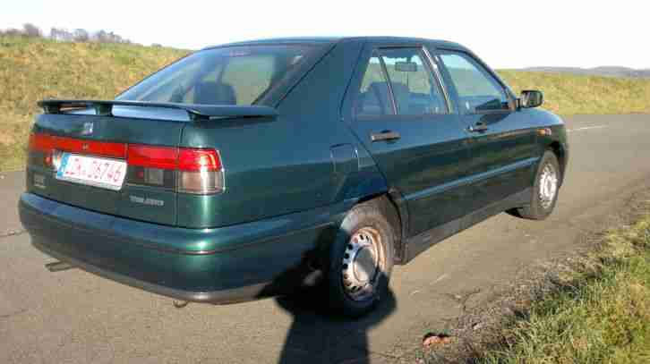 Seat Toledo 1.8i SXE/Scheckheft/TÜV NEU 10/2016/TOP WINTERAUTO/viele Extras