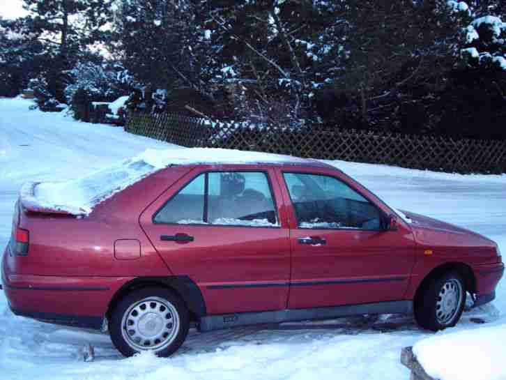 Toledo 1L mit Austauschmotor 45000 km TÜV AU bis