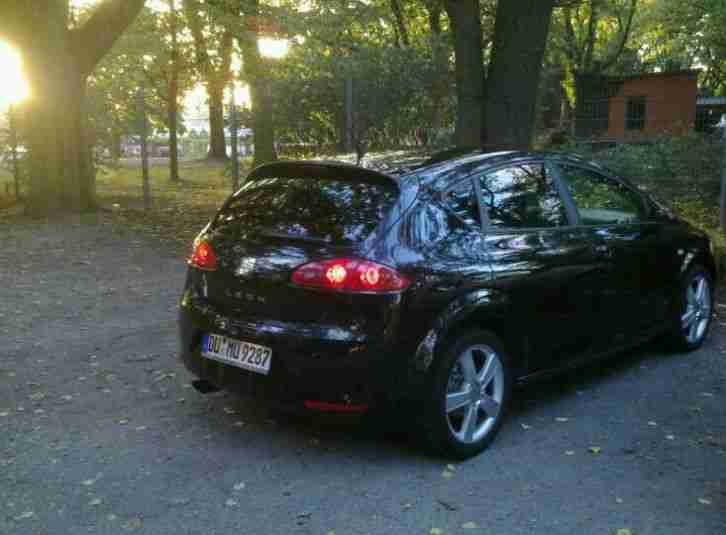 Seat leon 2.0..tel email oder sms: 015771473491 preisvorschlagen..aut.dies.tempo