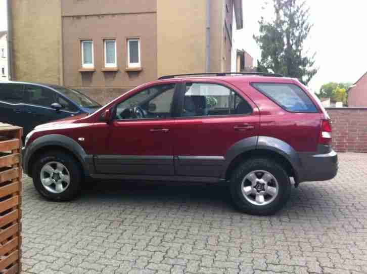 Sehr gefelgte Kia Sorento Diesel 2.5 Li mit Grüne Plakette