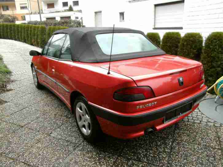 Sehr schönes Cabrio 306 mit Stoffdach
