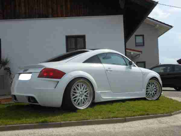 Showcar Audi TT mit S3 Motor und 6 Gang Schaltgetriebe