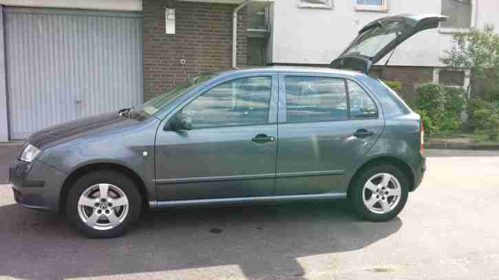 Skoda Fabia 1.4 16V Classic mit neuem TÜV!