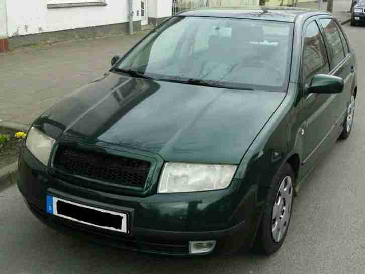 Skoda Fabia 1.4, 8-Fach bereift, AHK, ZV, Sheckheft