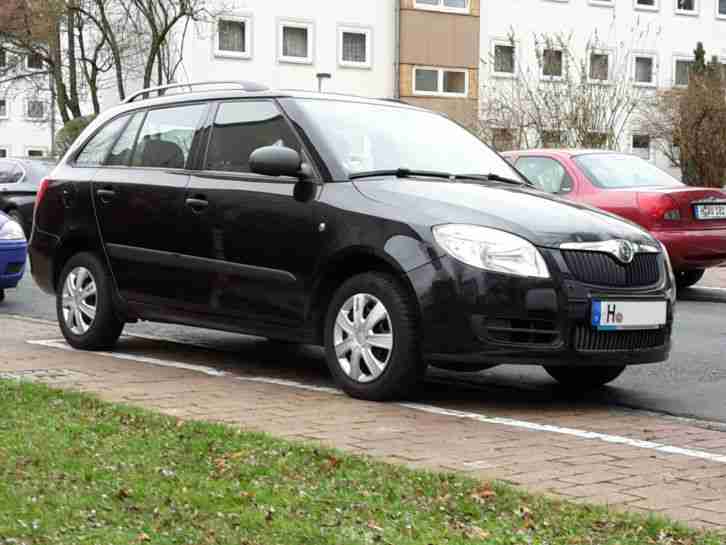 Skoda Fabia 2 Combi Cool Edition - Klima, ABS, EPS, Sound - SH 1.Hand