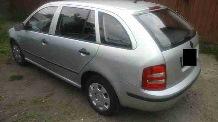 Skoda Fabia Kombi / Combi 1,4i - 16V TüV 09-2021