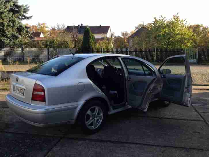 Skoda Octavia 1.6 LPG