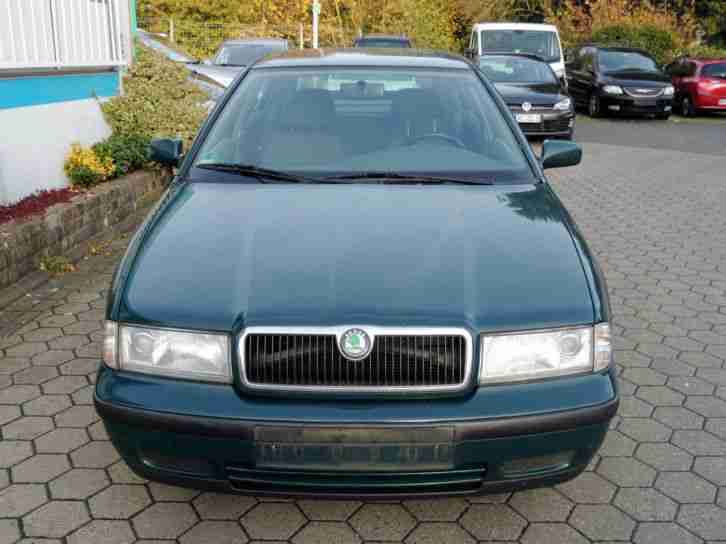 Skoda Octavia 1