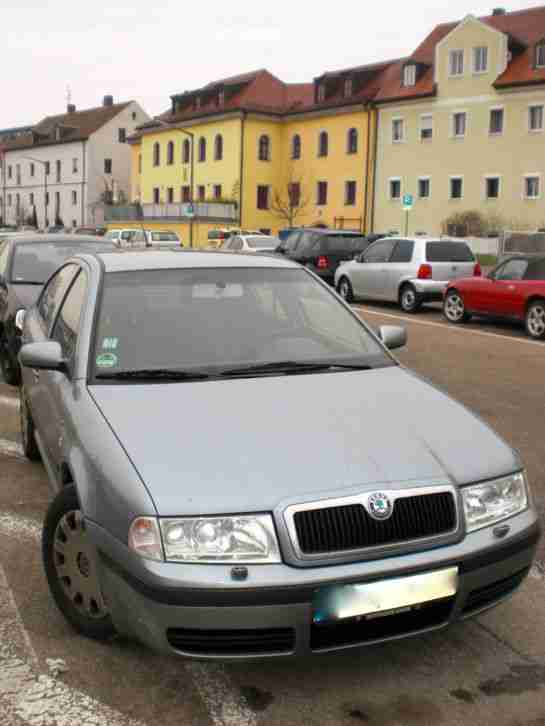 Skoda Octavia 1, 8 Elegance EZ 07 2002 225.000km sehr guter Zustand TÜV 04 2017