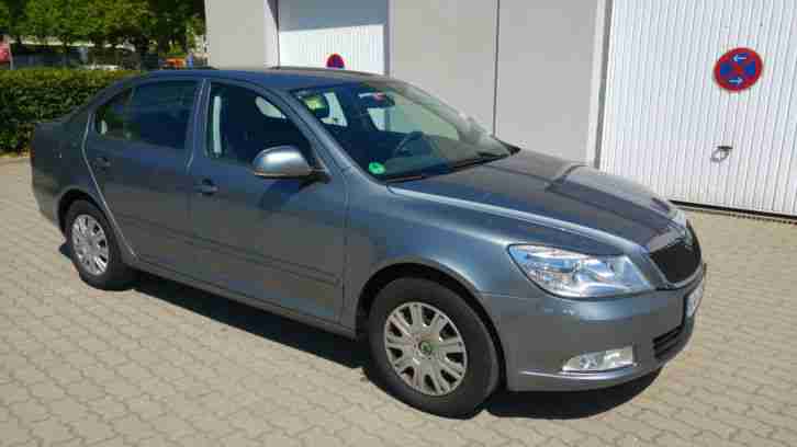 Skoda Octavia. 121PS, EZ 2012, 57000 km