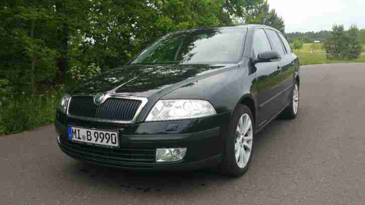 Skoda Octavia 2.0 Fsi *Voll* Xenon, Navi, PDC, Teilleder usw.