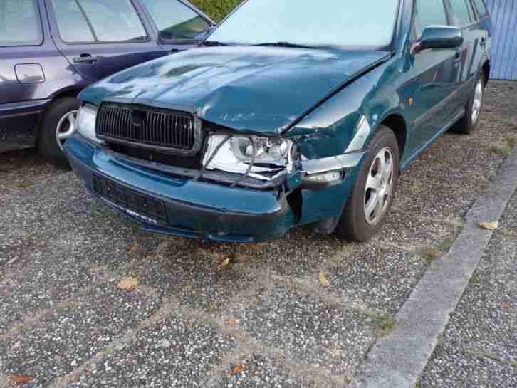 Skoda Octavia 2.0 Turbo / Teilespender
