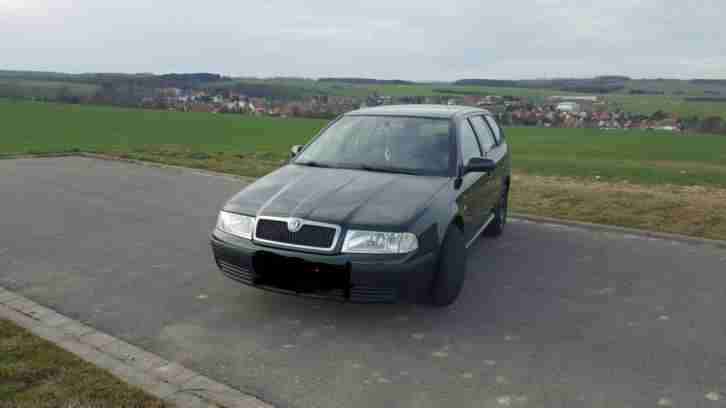 Skoda Octavia 8fach bereift