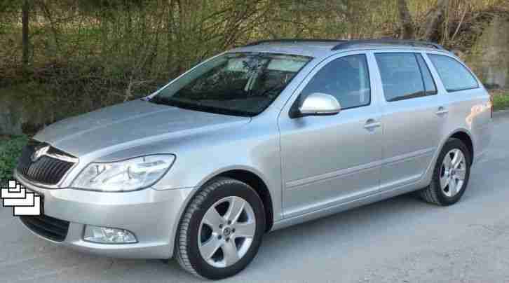 Skoda Octavia Ambiente 1.4 TSI 90KW mit Garantie bis 01/2015 nur ca. 46000km