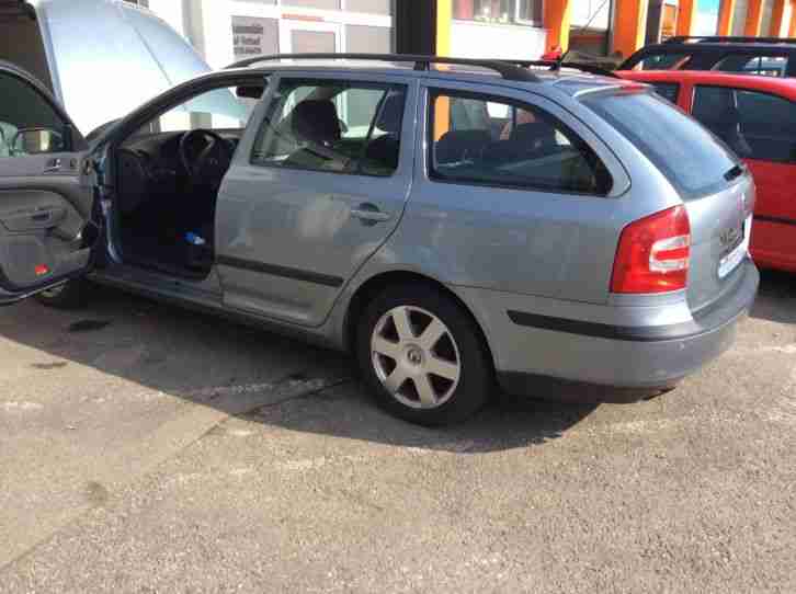 Skoda Octavia Automatik Bj.2005 110KW Kombi Benzin 2 Liter Alu