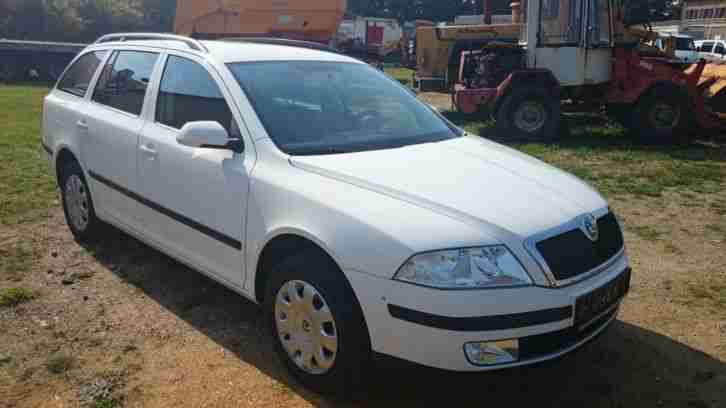 Skoda Octavia Combi 1.9 TDI Elegance 4x4 PKW Allrad