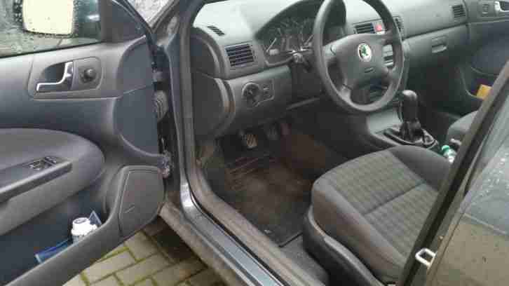 Skoda Octavia Combi 1.9 TDi EZ: 07/2004