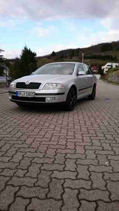 Skoda Octavia Combi Automatik 2.0 TDI DPF DSG Ambiente