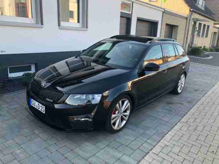 Octavia Combi RS 2.0 TSI DSG Leder Pano Ahk