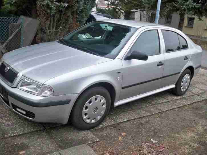 Skoda Octavia, EZ 2001, 117000km, grüne Plakette, gepflegter Zustand
