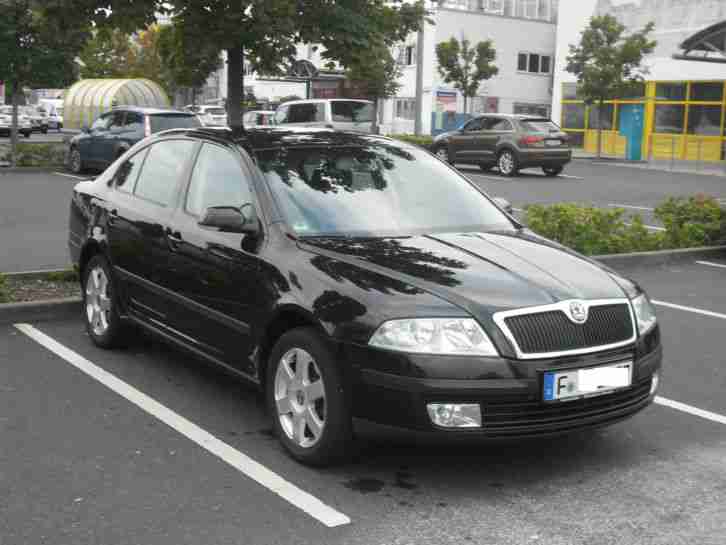 Skoda Octavia Elegance FSI, 8 fach Alu, Garantie