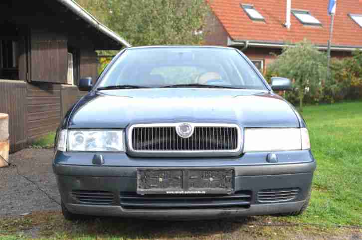Skoda Oktavia 20V Turbo Laurin & Klement Leder