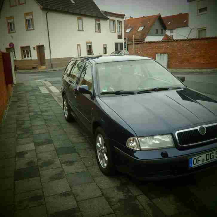 Skoda Oktavia Kombi 16 V Turbo