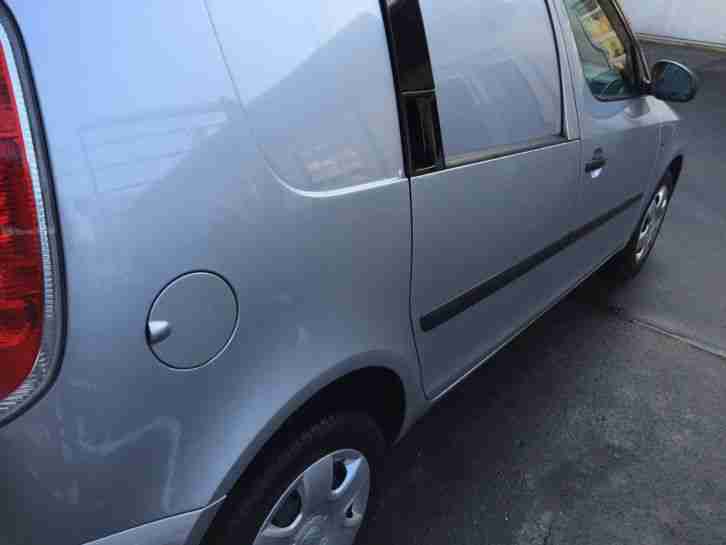 Skoda Praktik 1,4 TDI. Bj. 07/2009. 88000km. Partikelfilter Plakete Grün