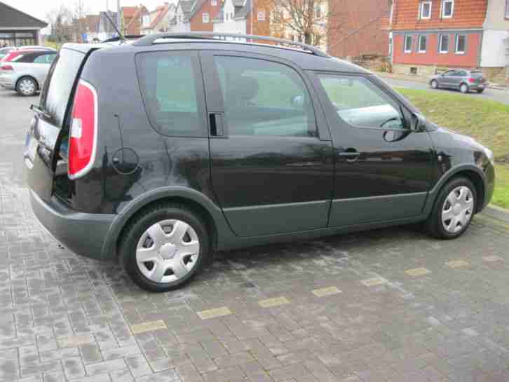 Skoda Roomster 1.2 TSI Scout 77 KW/105 PS 1. Hand Scheckheft