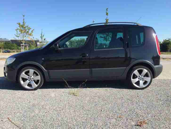 Skoda Roomster Scout 1.6 16V - Glasdach, 8x bereift, Familienauto