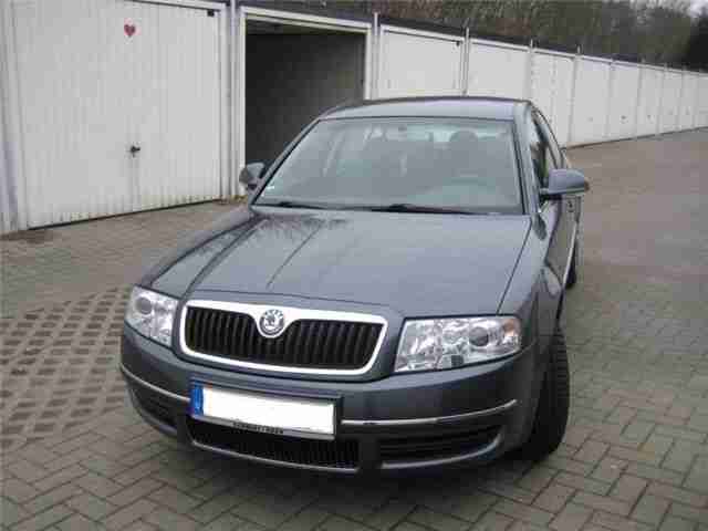 Skoda Superb 2.0 TDI DPF Exclusive - 2. Hand Scheckheft gepflegt - Abholung HB