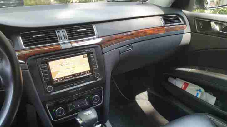 Skoda Superb 2.0 TDI Modj. 2009 DSG Xenon Navi 8 Fach bereift