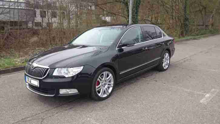 Superb 2.0 TDI PD DSG Elegance Vollausstattung