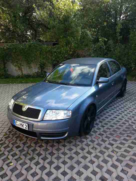 Superb 2.8 V6 30V Elegance Leder Klima