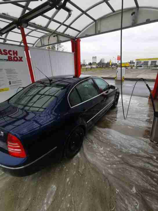 Skoda Superb 2.8 V6, VOLL, NAVI, SHZ, XENON...