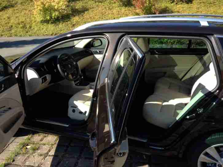 Skoda Superb Combi