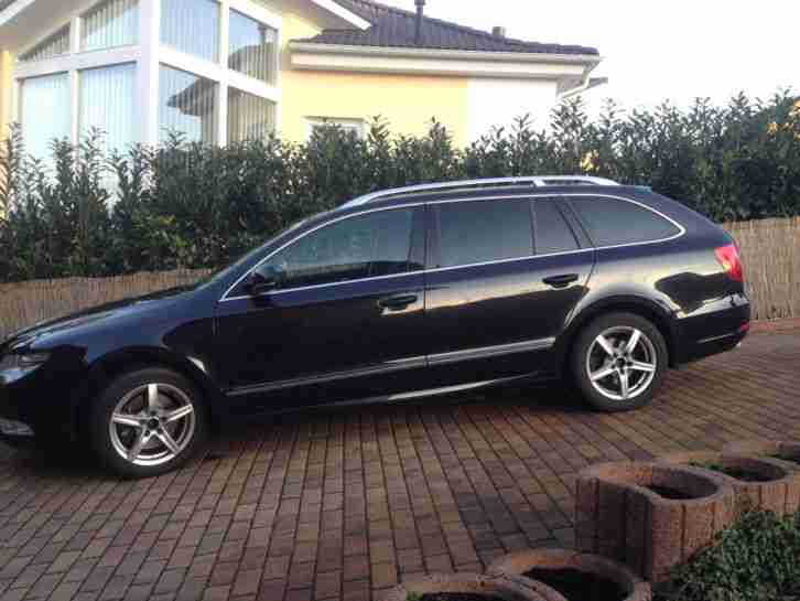 Skoda Superb Combi 2.0 TDI Elegance
