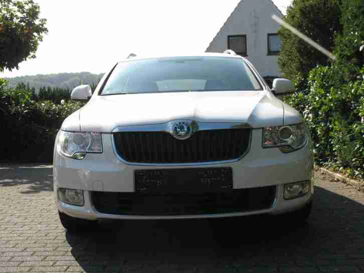 Skoda Superb Elegance Navi. usw.