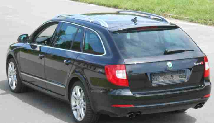 Skoda Superb Kombi 3,6 4X4 Vollausstattung sehr gepflegt nur 15.998,-