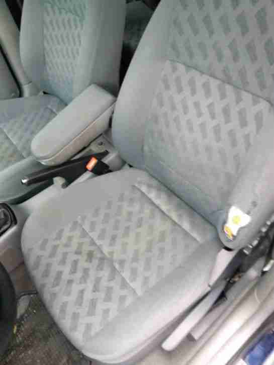 Skoda octavia 1.9 tdi.. 8fach bereift.. 1te Hand..