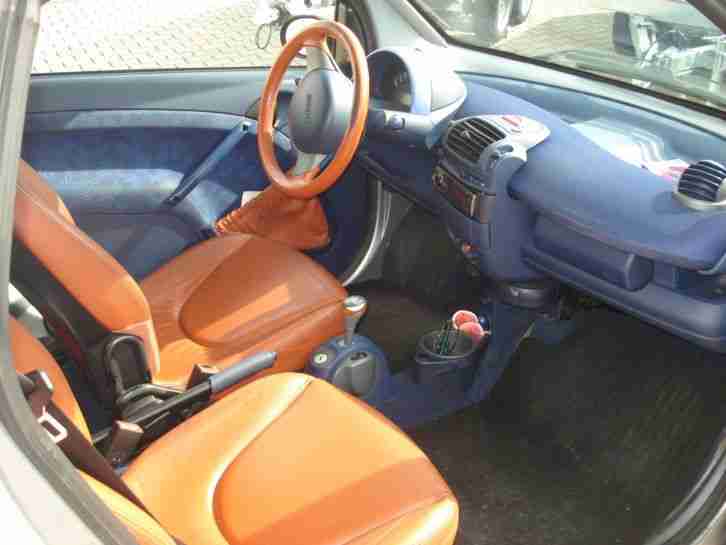 Smart Cabrio mit Leder + Klima + Alu + Automatik in Nürnberg-Fürth-Ansbach