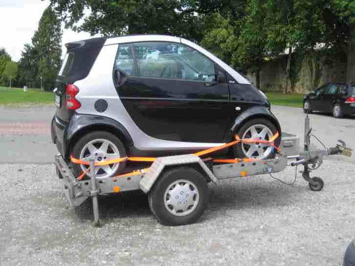 Smart Cabrio und Smartanhänger, Anhänger für