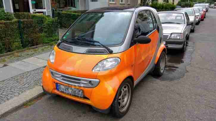 Smart City Coupe Passion Aqua Orange/Grau mit Motorschaden