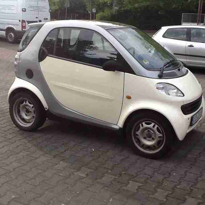 Smart FOR TWO MC 01 Typ 450 Baujahr 2001 Tüv 04/17 leicht defekt nur an Bastler