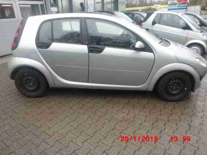 Smart FORFOUR 1,3 95PS, Automatik/Softtouch, EZ 11/2004, 136500KM, HU/AU neu