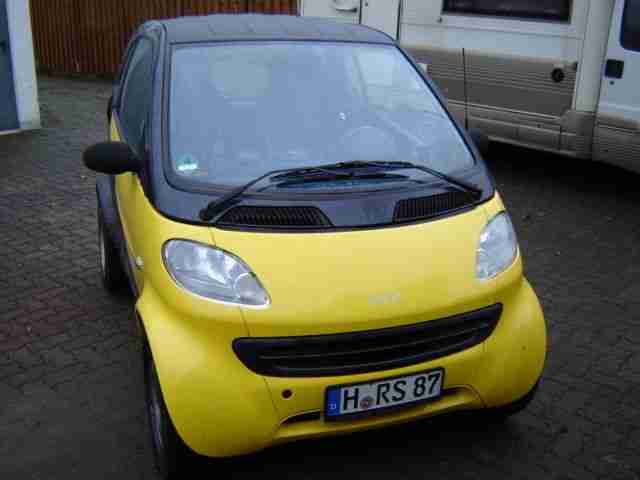 Smart For Two gelb