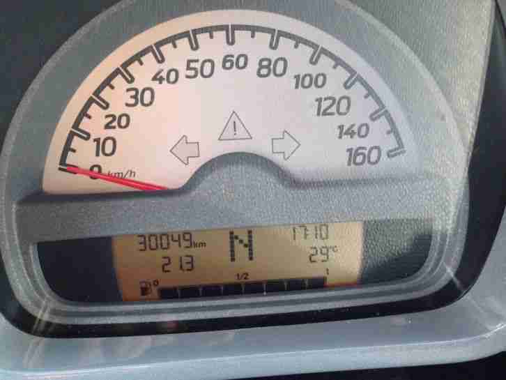 Smart ForTwo 451 / schwarz / 61 PS / TÜV neu / + Winterreifen