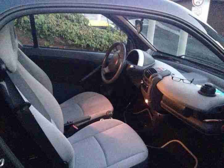 Smart Fortwo Coupe / Klima / Tüv / Alufelgen / Winterreifen/ Inspektion! TOP****