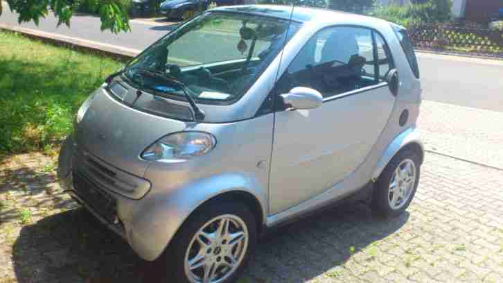 Smart Fortwo Passion CDI Bj.2001 Tüv 02/2016 sehr sparsam